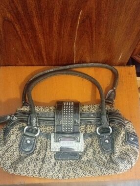 (Guc) Guess Purse